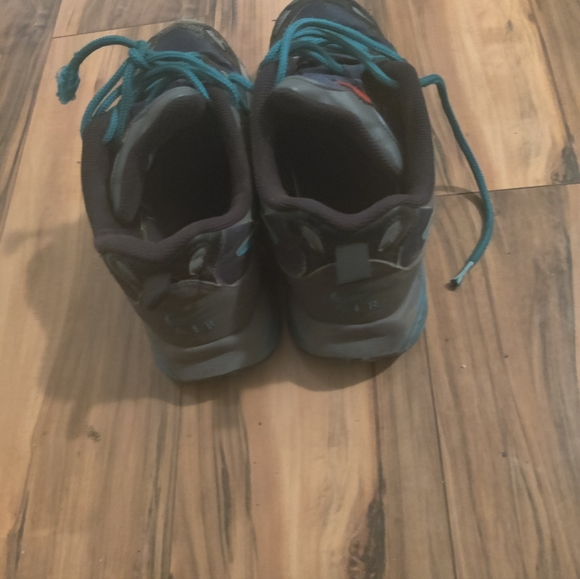 Nike Air Humara Terra size 9.5 - Picture 3 of 4